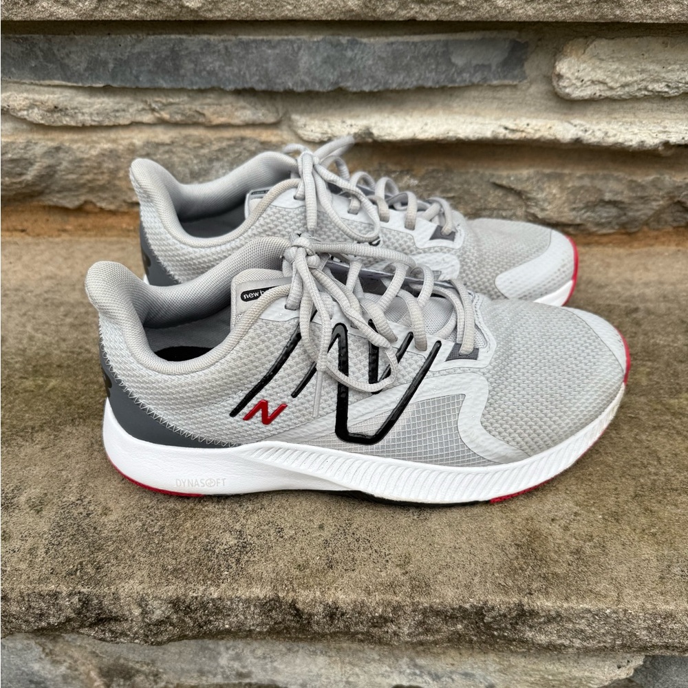 NEW BALANCE DYNASOFT TRNR V2 MEN’S WIDE-WIDTH ATHLETIC SHOE US Men Size 8.5